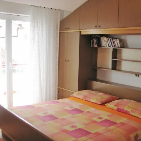 In 33597 Apartamento Podgora (Split-Dalmatia)