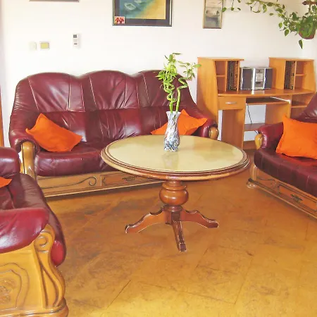 Apartamento In 33597